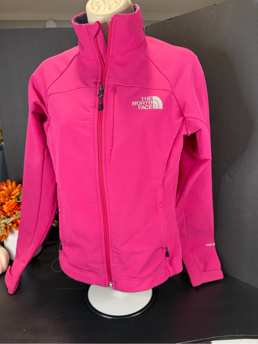 The North Face Women's Bright Pink Softshell Utility Jacket